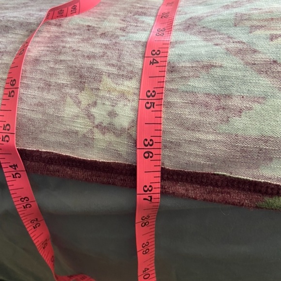 Crepes Cardigan - Picture 3 of 4